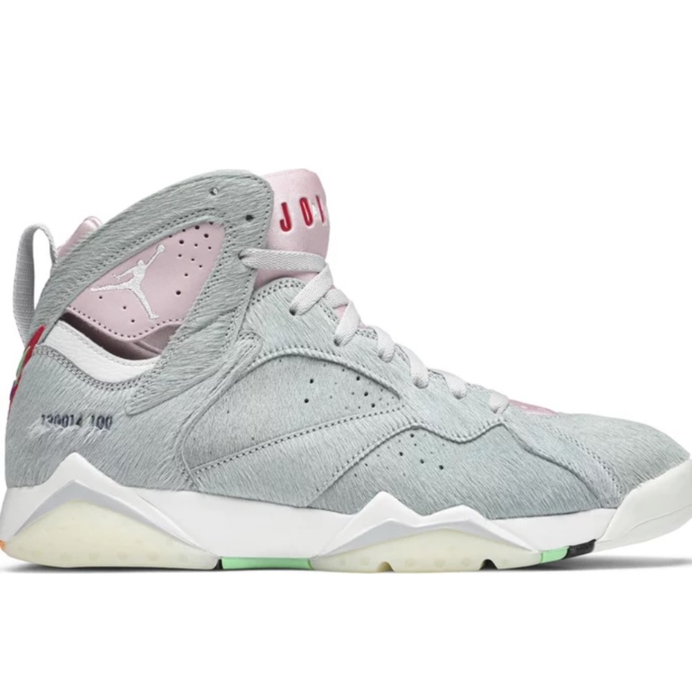 EUC NIKE AIR JORDAN 7 RETRO EASTER